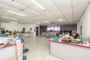 Depósito com 570m² no bairro Sarandi em Porto Alegre para Alugar