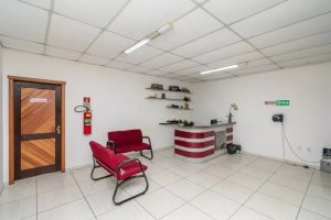 Depósito com 570m² no bairro Sarandi em Porto Alegre para Alugar