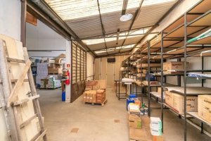 Depósito com 570m² no bairro Sarandi em Porto Alegre para Alugar
