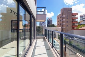 Apartamento com 80m², 2 dormitórios no bairro Menino Deus em Porto Alegre para Alugar