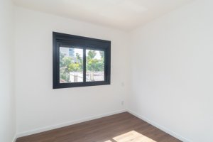 Apartamento com 80m², 2 dormitórios no bairro Menino Deus em Porto Alegre para Alugar