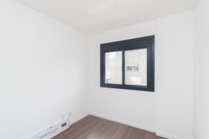 Apartamento com 80m², 2 dormitórios no bairro Menino Deus em Porto Alegre para Alugar