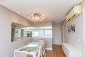 Apartamento com 71m², 2 dormitórios no bairro Cristo Redentor em Porto Alegre para Alugar