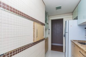 Apartamento com 71m², 2 dormitórios no bairro Cristo Redentor em Porto Alegre para Alugar