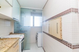 Apartamento com 71m², 2 dormitórios no bairro Cristo Redentor em Porto Alegre para Alugar