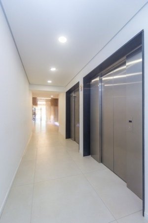 Apartamento com 30m², 1 dormitório no bairro Azenha em Porto Alegre para Alugar