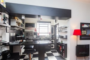 Apartamento com 79m², 2 dormitórios no bairro Santa Cecília em Porto Alegre para Alugar