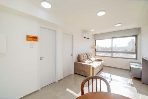 Apartamento com 44m², 1 dormitório no bairro Passo da Areia em Porto Alegre para Alugar