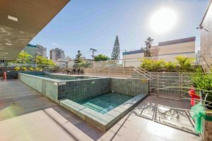 Apartamento com 44m², 1 dormitório no bairro Passo da Areia em Porto Alegre para Alugar