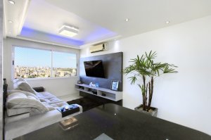 Apartamento com 65m², 2 dormitórios no bairro Partenon em Porto Alegre para Alugar