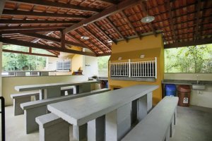 Apartamento com 65m², 2 dormitórios no bairro Partenon em Porto Alegre para Alugar