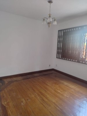 Casa com 193m², 3 dormitórios no bairro Jardim São Pedro em Porto Alegre para Alugar