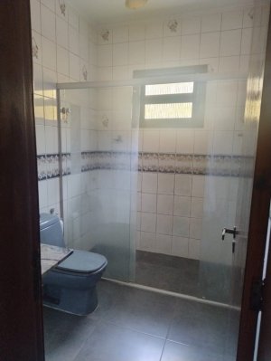 Casa com 193m², 3 dormitórios no bairro Jardim São Pedro em Porto Alegre para Alugar