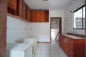 Casa com 248m², 4 dormitórios no bairro Morro Santana em Porto Alegre para Alugar