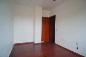 Casa com 248m², 4 dormitórios no bairro Morro Santana em Porto Alegre para Alugar