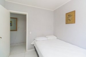 Apartamento com 140m², 4 dormitórios no bairro Petrópolis em Porto Alegre para Alugar