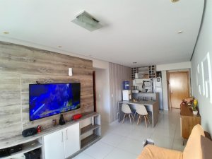 Apartamento com 60m², 2 dormitórios no bairro Cavalhada em Porto Alegre para Alugar