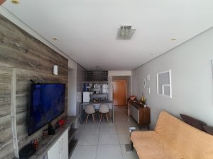 Apartamento com 60m², 2 dormitórios no bairro Cavalhada em Porto Alegre para Alugar