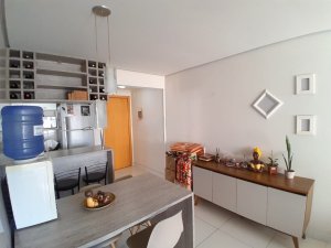 Apartamento com 60m², 2 dormitórios no bairro Cavalhada em Porto Alegre para Alugar