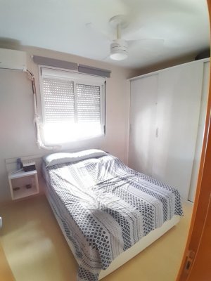 Apartamento com 60m², 2 dormitórios no bairro Cavalhada em Porto Alegre para Alugar
