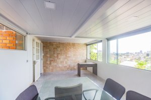 Apartamento com 120m², 2 dormitórios no bairro Vila Jardim em Porto Alegre para Alugar