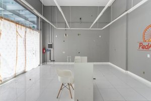 Loja com 45m² no bairro Praia De Belas em Porto Alegre para Alugar