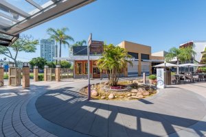 Sala Comercial com 54m² no bairro Tristeza em Porto Alegre para Alugar