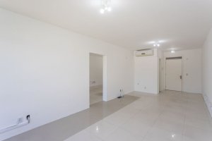 Sala Comercial com 54m² no bairro Tristeza em Porto Alegre para Alugar