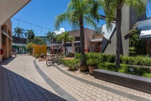 Sala Comercial com 54m² no bairro Tristeza em Porto Alegre para Alugar