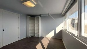 Sala Comercial com 38m² no bairro Floresta em Porto Alegre para Alugar