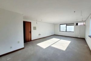Sala Comercial com 40m² no bairro Moinhos de Vento em Porto Alegre para Alugar