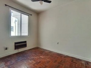 Apartamento com 93m², 3 dormitórios no bairro Santana em Porto Alegre para Alugar