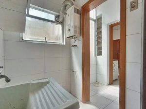 Apartamento com 93m², 3 dormitórios no bairro Santana em Porto Alegre para Alugar