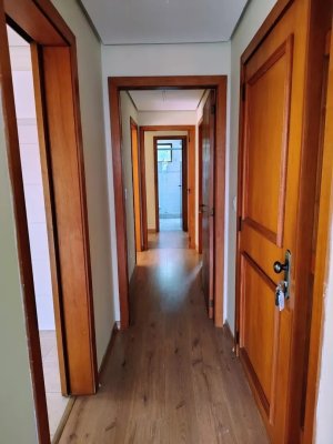 Apartamento com 90m², 2 dormitórios no bairro Partenon em Porto Alegre para Alugar