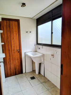 Apartamento com 90m², 2 dormitórios no bairro Partenon em Porto Alegre para Alugar