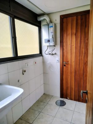 Apartamento com 90m², 2 dormitórios no bairro Partenon em Porto Alegre para Alugar