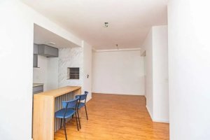 Apartamento com 67m², 3 dormitórios no bairro São Sebastião em Porto Alegre para Alugar