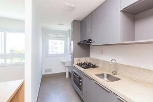 Apartamento com 67m², 3 dormitórios no bairro São Sebastião em Porto Alegre para Alugar