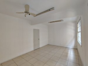 Apartamento com 61m², 1 dormitório no bairro Centro Histórico em Porto Alegre para Alugar