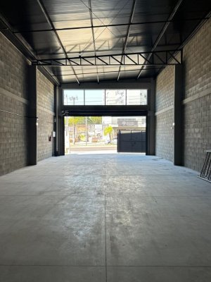 Loja com 135m² no bairro Cristal em Porto Alegre para Alugar