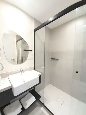 Apartamento com 30m², 1 dormitório no bairro Bela Vista em Porto Alegre para Alugar