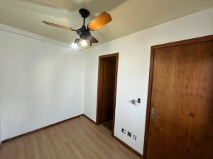 Apartamento com 135m², 3 dormitórios no bairro Auxiliadora em Porto Alegre para Alugar