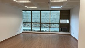 Sala Comercial com 47m² no bairro Bela Vista em Porto Alegre para Alugar