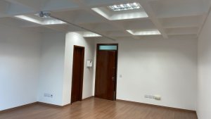 Sala Comercial com 47m² no bairro Bela Vista em Porto Alegre para Alugar
