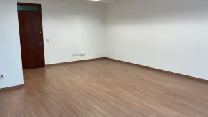 Sala Comercial com 47m² no bairro Bela Vista em Porto Alegre para Alugar