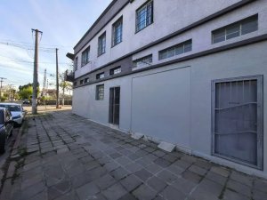 Loja com 160m² no bairro Santa Maria Goretti em Porto Alegre para Alugar