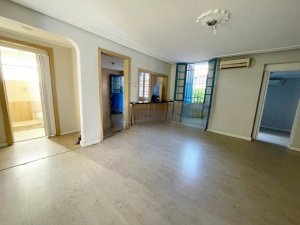 Casa comercial com 530m² no bairro Floresta em Porto Alegre para Alugar