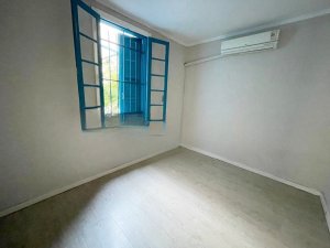 Casa comercial com 530m² no bairro Floresta em Porto Alegre para Alugar