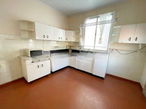 Casa comercial com 530m² no bairro Floresta em Porto Alegre para Alugar