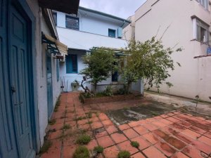 Casa comercial com 530m² no bairro Floresta em Porto Alegre para Alugar